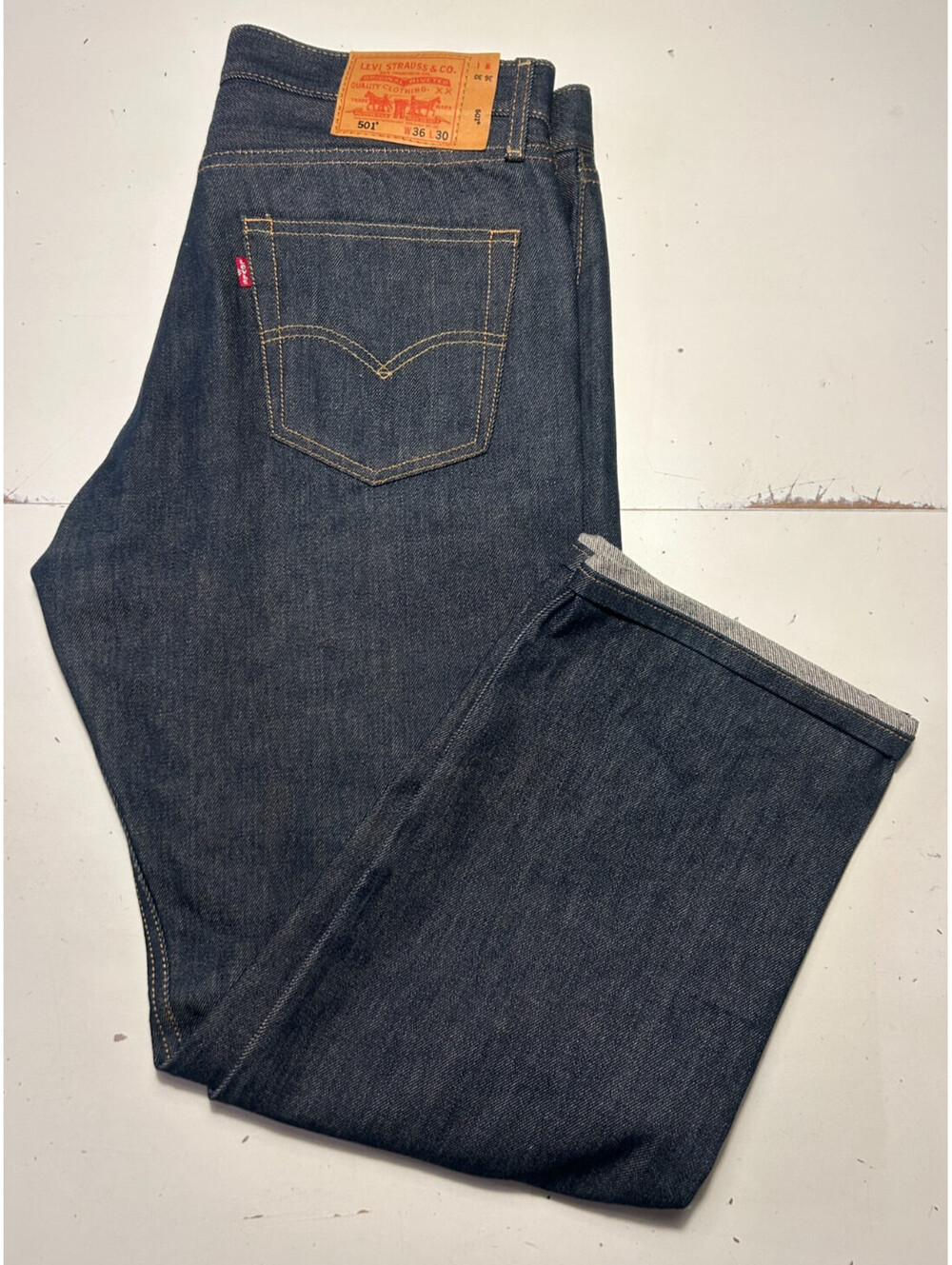 Levis 501 Original Fit Mens Dark Blue Straight Leg Jeans W36 L30 Button Fly NWOT